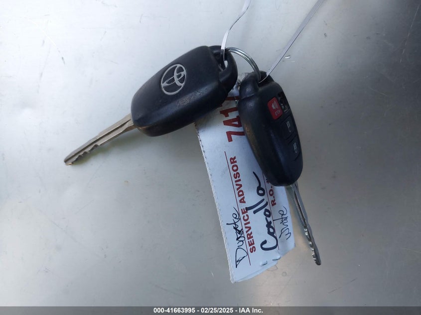 2018 TOYOTA COROLLA VIN: 5YFBURHE6JP762225