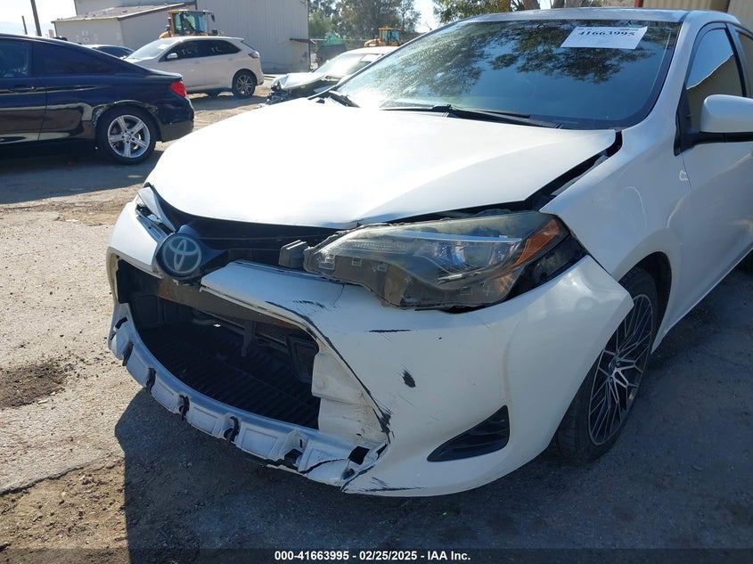 2018 TOYOTA COROLLA VIN: 5YFBURHE6JP762225