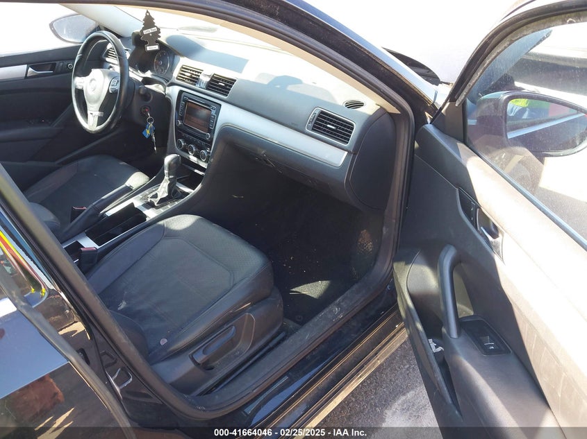 2012 VOLKSWAGEN PASSAT VIN: 1VWBN7A3XCC022213