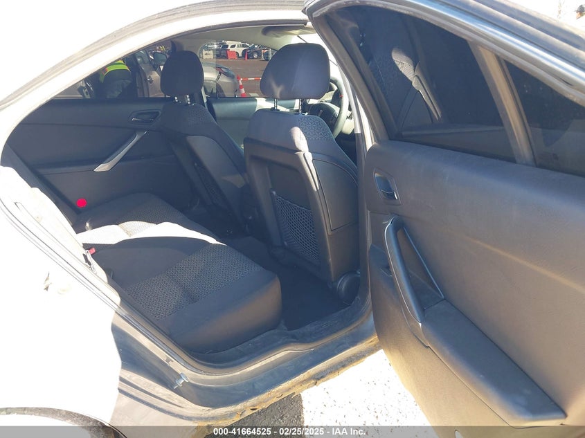 2009 PONTIAC G6 VIN: 1G2ZG57B694215948