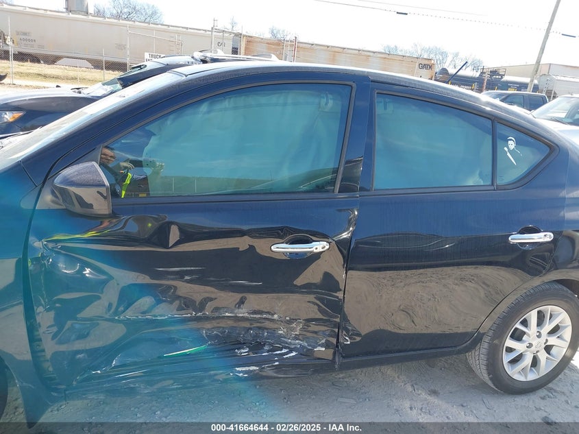 2019 NISSAN VERSA 1.6 SV - 3N1CN7AP3KL801419
