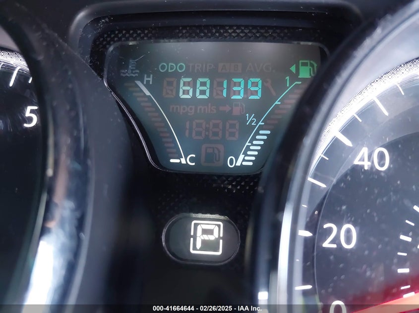 2019 NISSAN VERSA 1.6 SV - 3N1CN7AP3KL801419