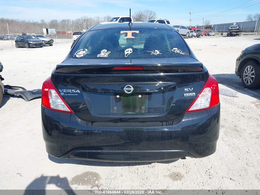 2019 NISSAN VERSA 1.6 SV - 3N1CN7AP3KL801419