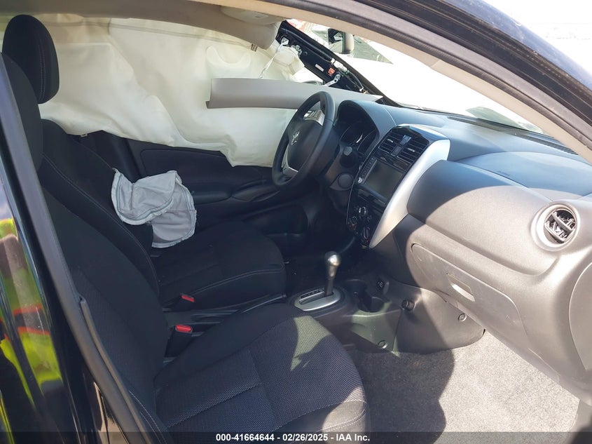 2019 NISSAN VERSA 1.6 SV - 3N1CN7AP3KL801419