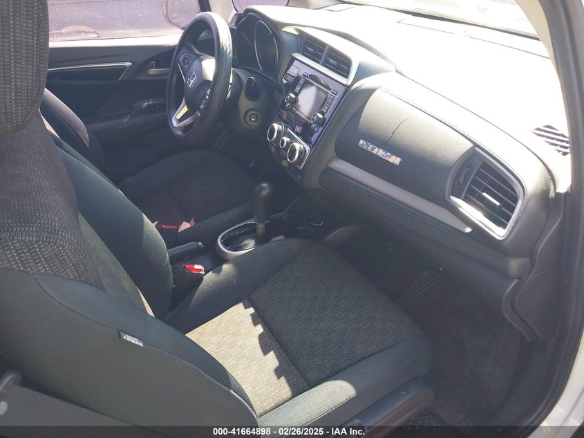 2016 HONDA FIT VIN: JHMGK5H5XGX000030