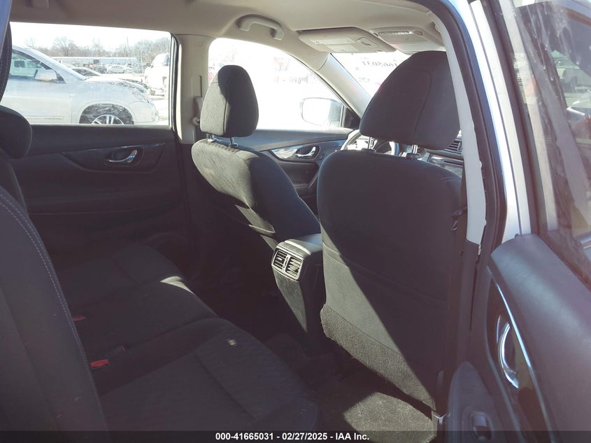 2017 NISSAN ROGUE SV - KNMAT2MV8HP574068