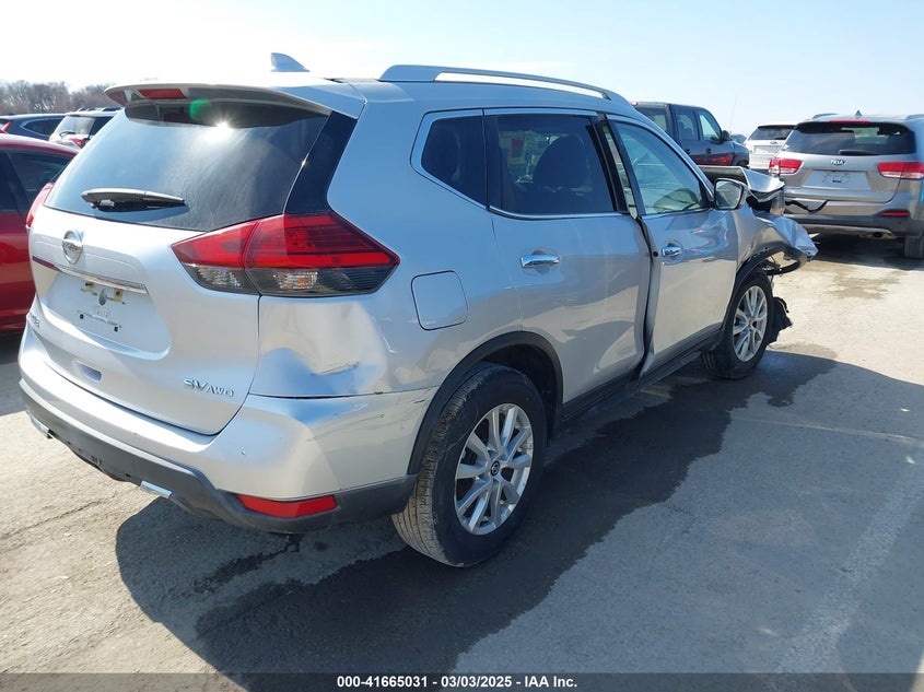 2017 NISSAN ROGUE SV - KNMAT2MV8HP574068