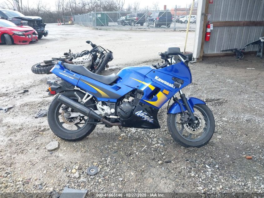 2003 Kawasaki Ex250 F VIN: JKAEXMF113A098652 Lot: 41665146