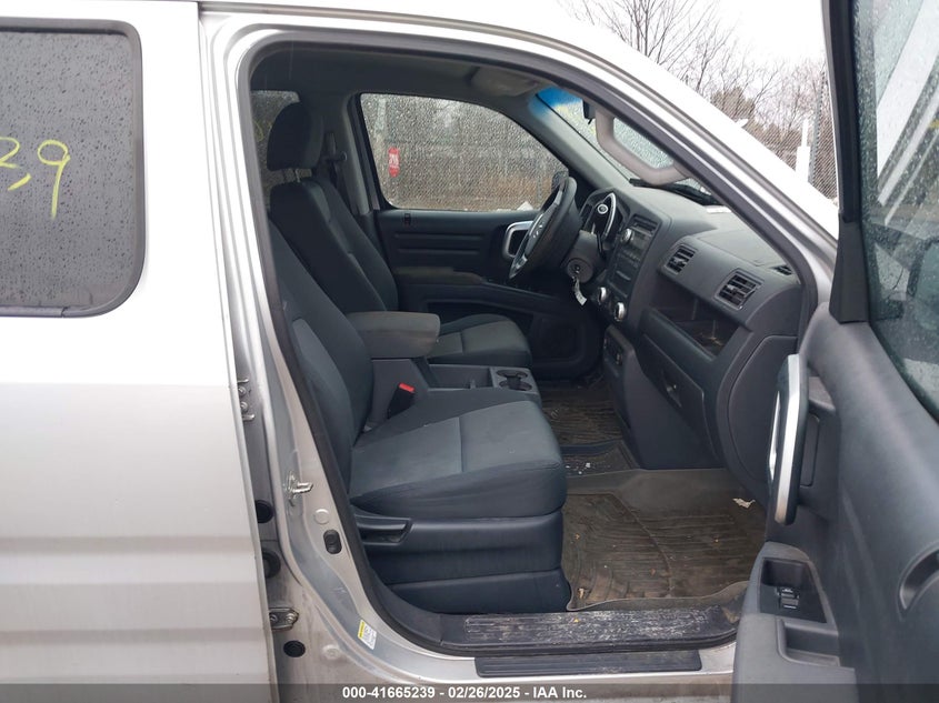 2006 HONDA RIDGELINE VIN: 2HJYK16216H563568