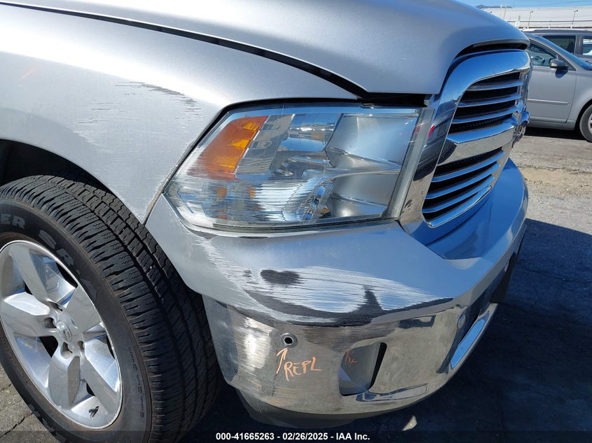 2017 RAM 1500 VIN: 1C6RR6GT7HS582654