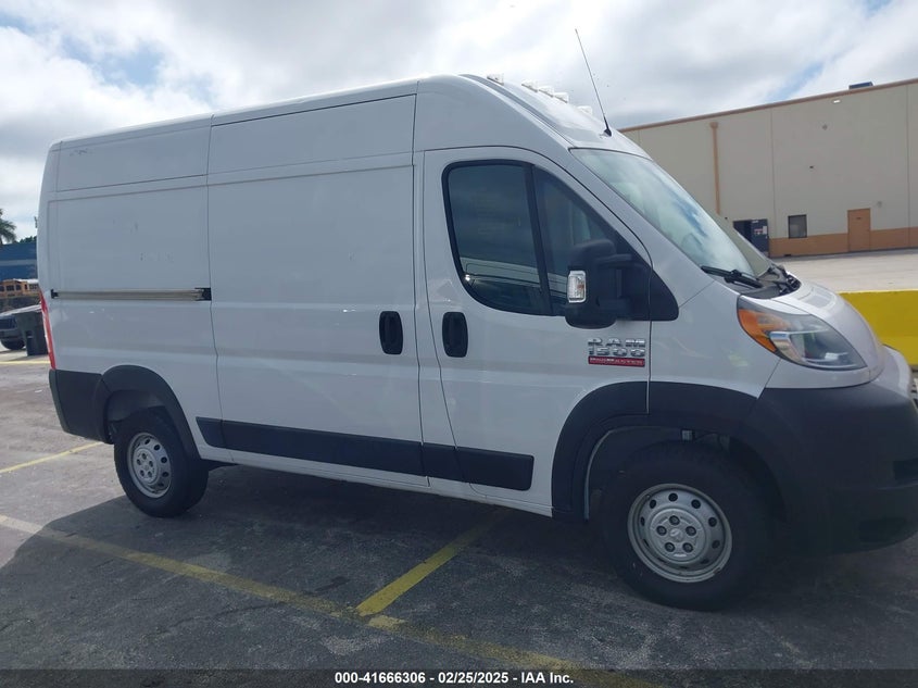 2019 RAM PROMASTER 1500 VIN: 3C6TRVBG7KE559461