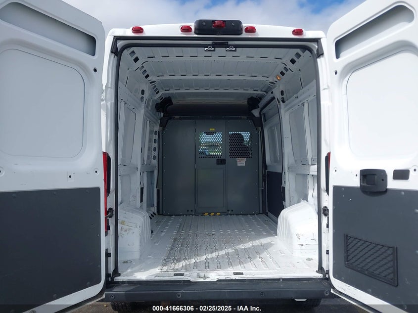 2019 RAM PROMASTER 1500 VIN: 3C6TRVBG7KE559461
