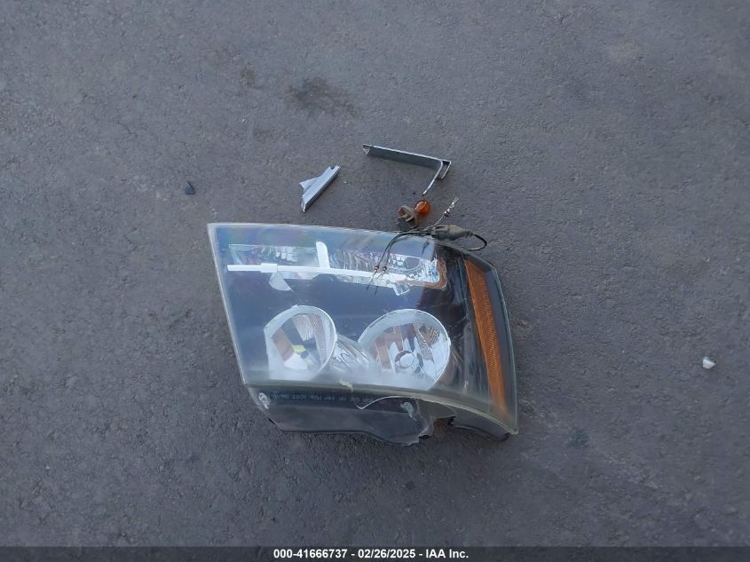 2014 Chevrolet Suburban 1500 Lt VIN: 1GNSCJE04ER230536 Lot: 41666737