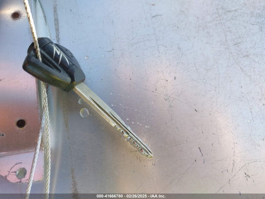 2008 Suzuki Gsx1300 R VIN: JS1GX72A882105372 Lot: 41666780