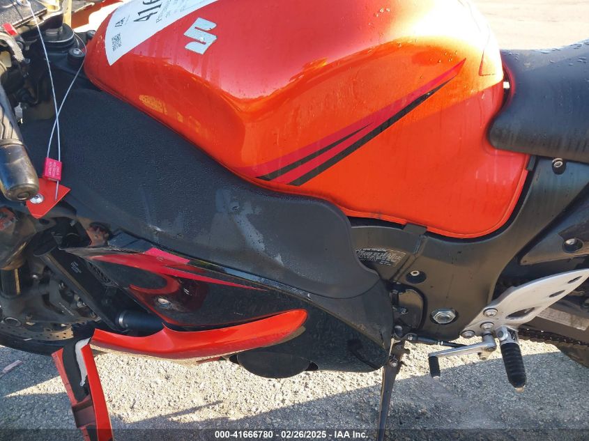 2008 Suzuki Gsx1300 R VIN: JS1GX72A882105372 Lot: 41666780