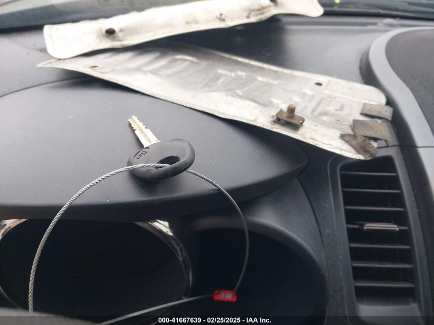 2011 Kia Soul + VIN: KNDJT2A21B7226873 Lot: 41667639