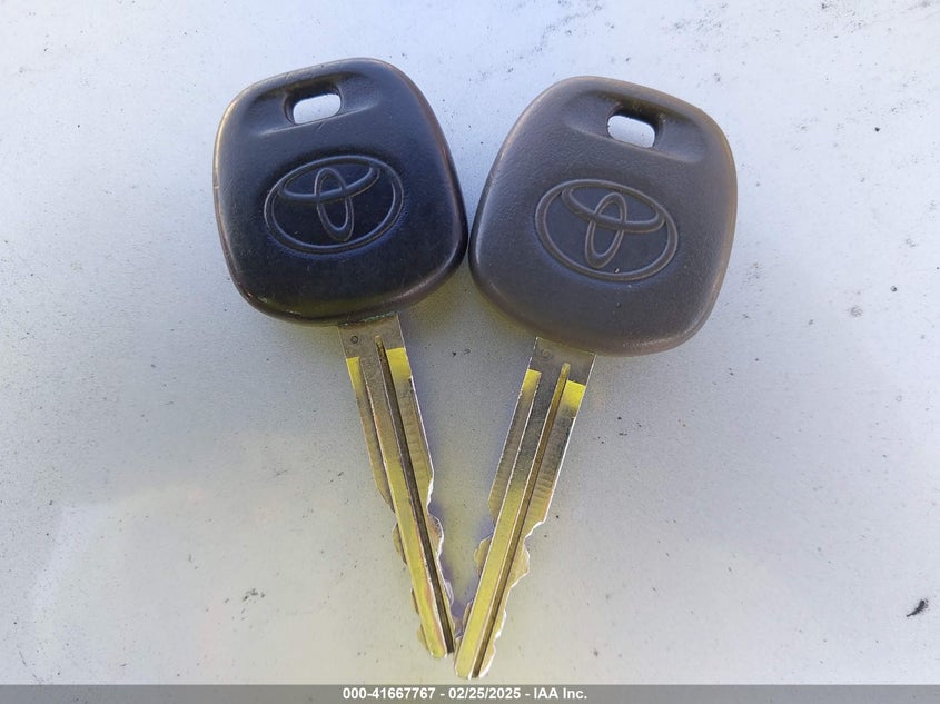 2008 TOYOTA CAMRY VIN: 4T1BE46K98U262657