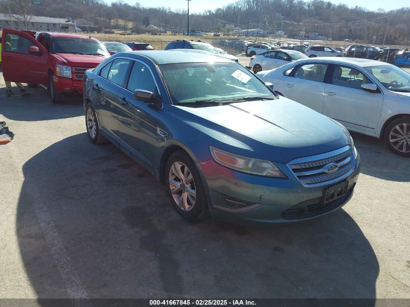2010 Ford Taurus