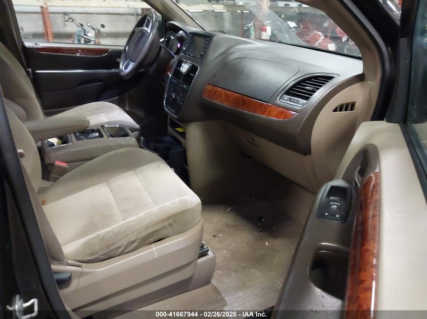 2014 CHRYSLER TOWN & COUNTRY TOURING - 2C4RC1BG3ER344577