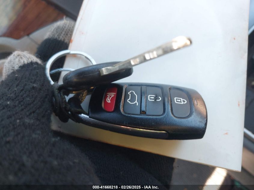 2012 Hyundai Veracruz Gls VIN: KM8NUDCC9CU186606 Lot: 41668218