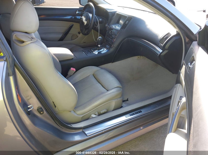 2008 INFINITI G37 VIN: JNKCV64E38M123091