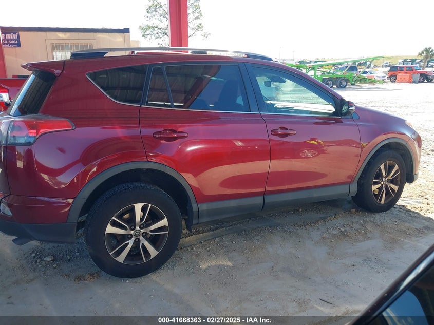 2018 TOYOTA RAV4 ADVENTURE/XLE - JTMWFREV5JD118332