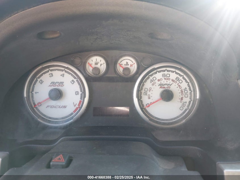 2010 FORD FOCUS VIN: 1FAHP3HN3AW242057