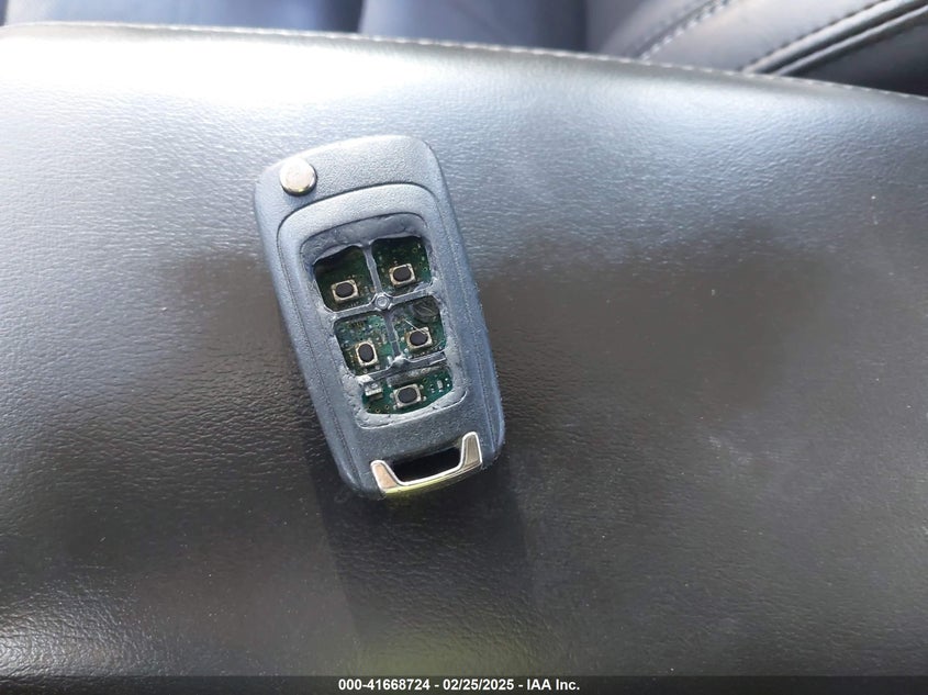 2011 Chevrolet Volt VIN: 1G1RD6E47BU102815 Lot: 41668724