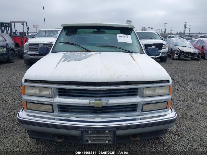 1997 Chevrolet Gmt-400 K1500 VIN: 2GCEK19ROV1165050 Lot: 41668741