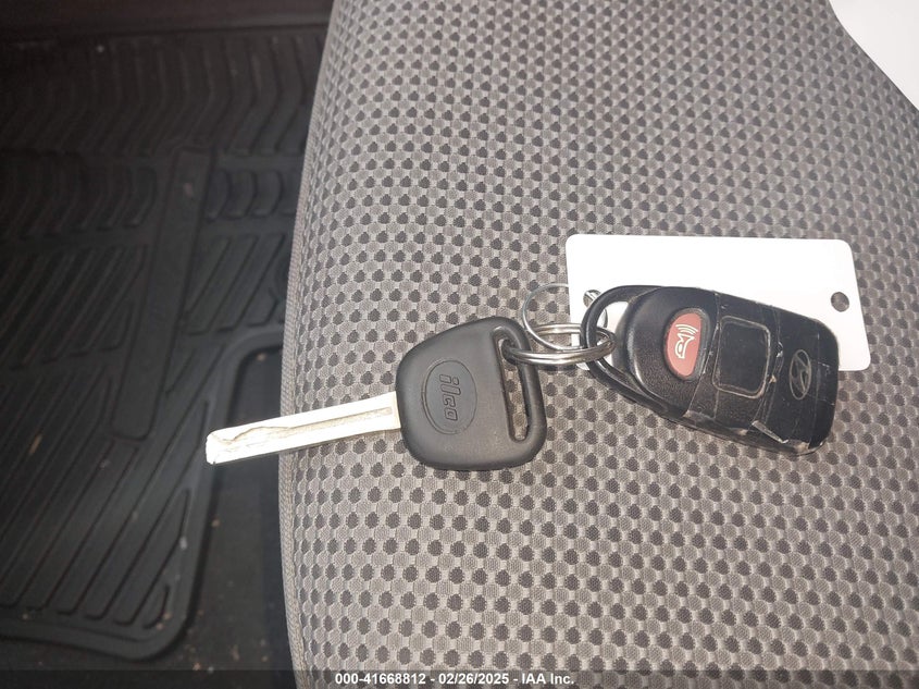 2013 HYUNDAI SONATA GLS - 5NPEB4AC3DH580109