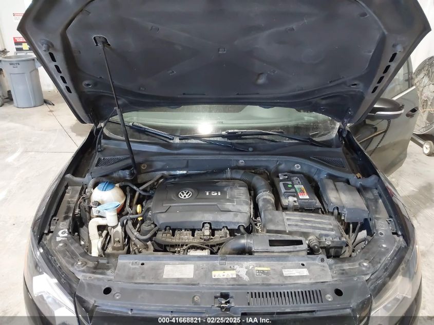2015 Volkswagen Passat 1.8T Limited Edition VIN: 1VWAT7A30FC080255 Lot: 41668821