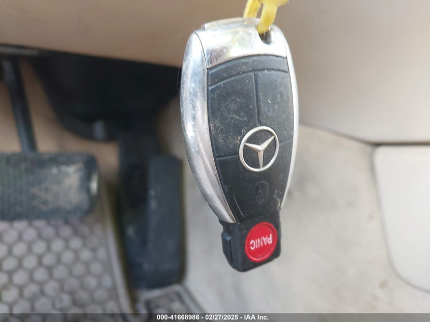 2007 MERCEDES-BENZ S 550 VIN: WDDNG86X87A089959