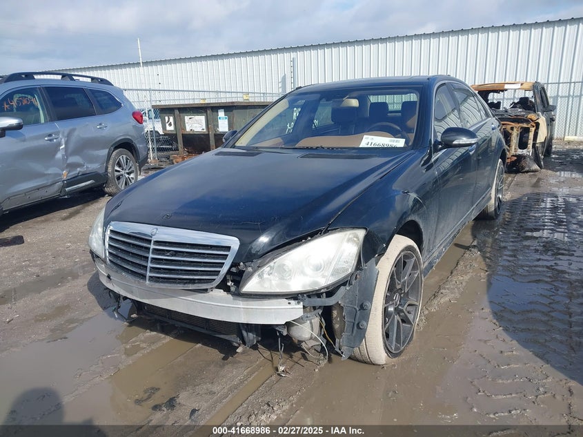 2007 MERCEDES-BENZ S 550 VIN: WDDNG86X87A089959