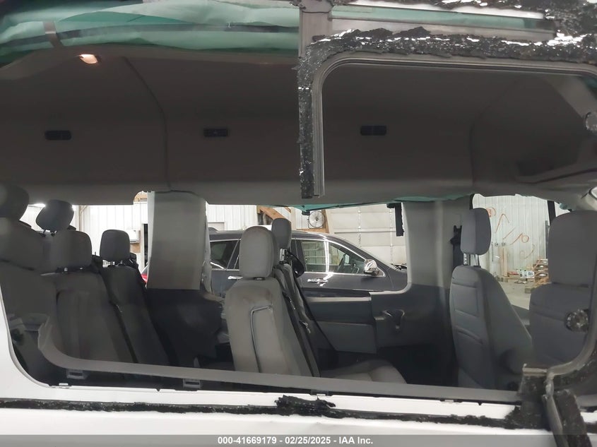 2017 Ford Transit-350 Xlt VIN: 1FBAX2CM5HKA36779 Lot: 41669179