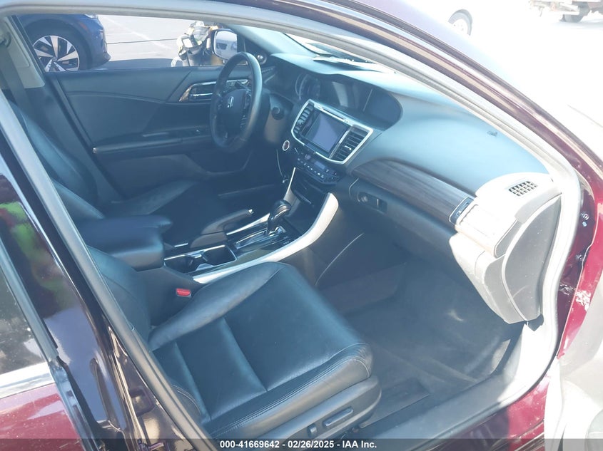2016 HONDA ACCORD VIN: 1HGCR3F99GA008419
