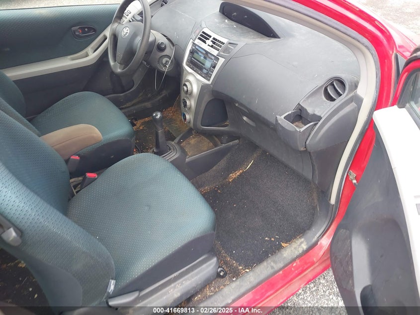 2008 TOYOTA YARIS VIN: JTDJT903885150950