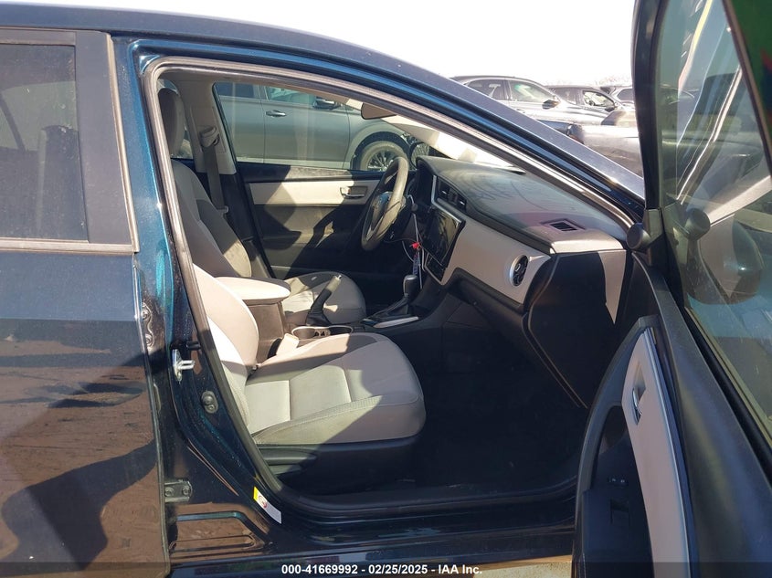 2019 TOYOTA COROLLA VIN: 5YFBURHE7KP885307