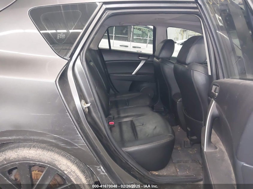 2011 MAZDA MAZDA3 VIN: JM1BL1M53B1432526