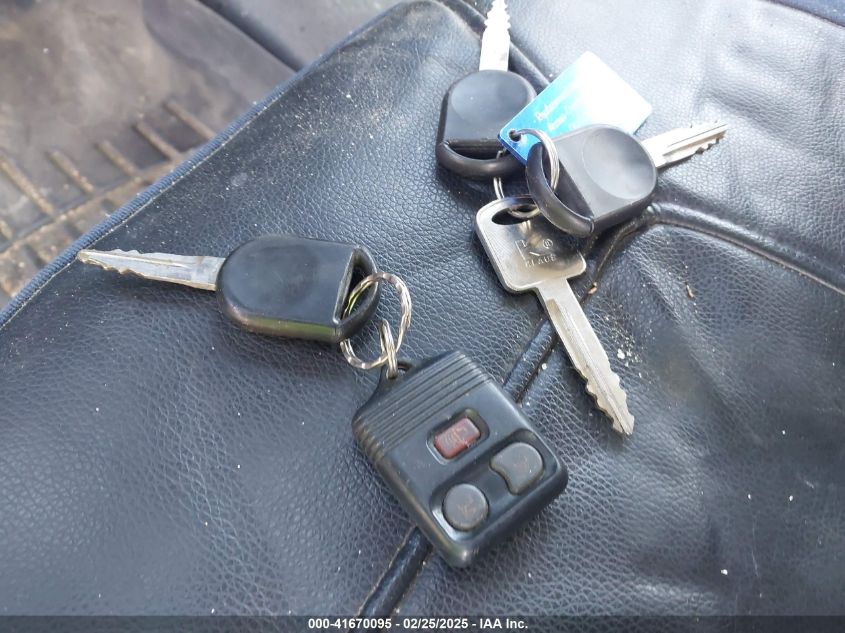 2006 Ford F-150 Fx4/Lariat/Xl/Xlt VIN: 1FTPX14V16KD16025 Lot: 41670095