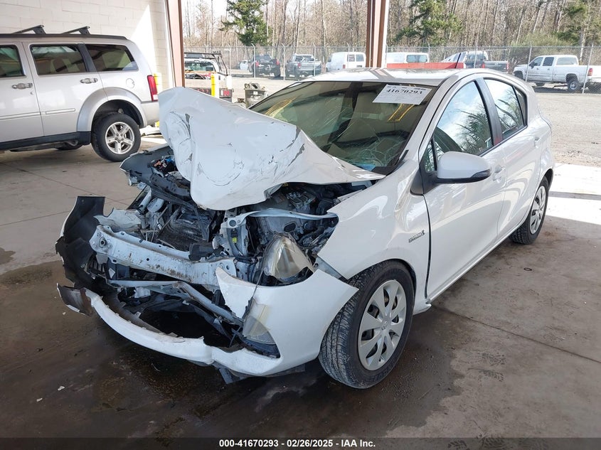2012 TOYOTA PRIUS C VIN: JTDKDTB36C1507442