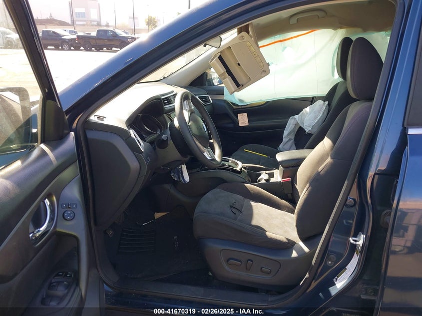 2016 NISSAN ROGUE SV - KNMAT2MT5GP629279