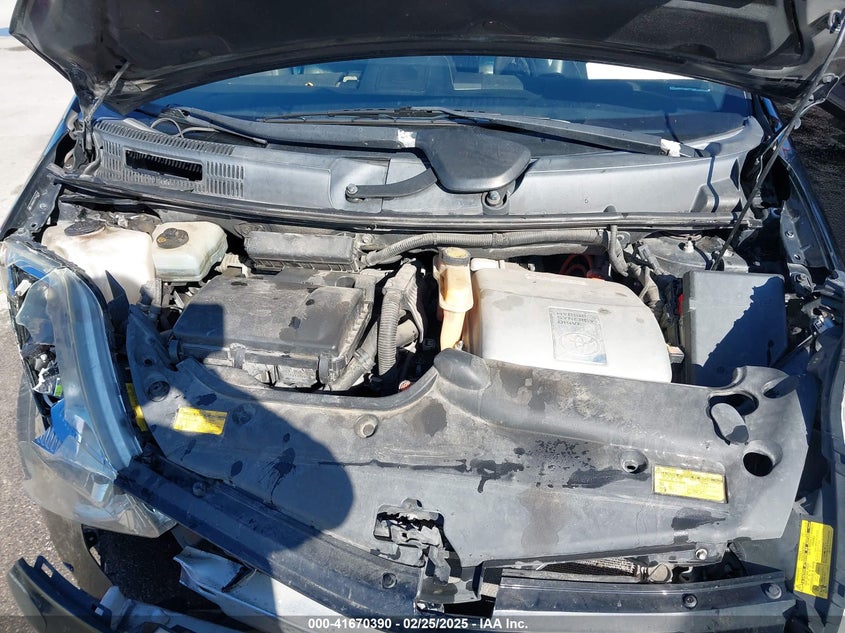 2007 TOYOTA PRIUS VIN: JTDKB20U777672110