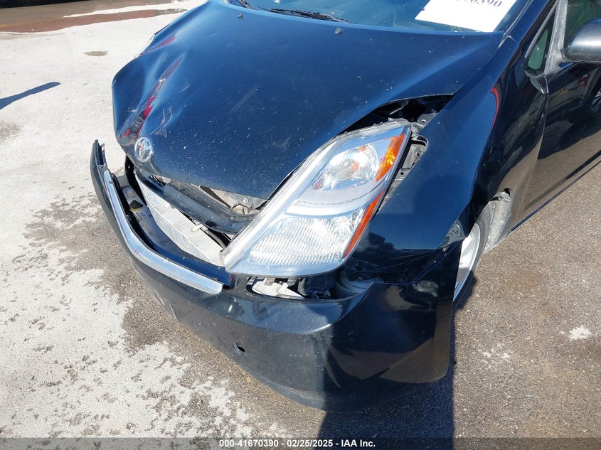 2007 TOYOTA PRIUS VIN: JTDKB20U777672110