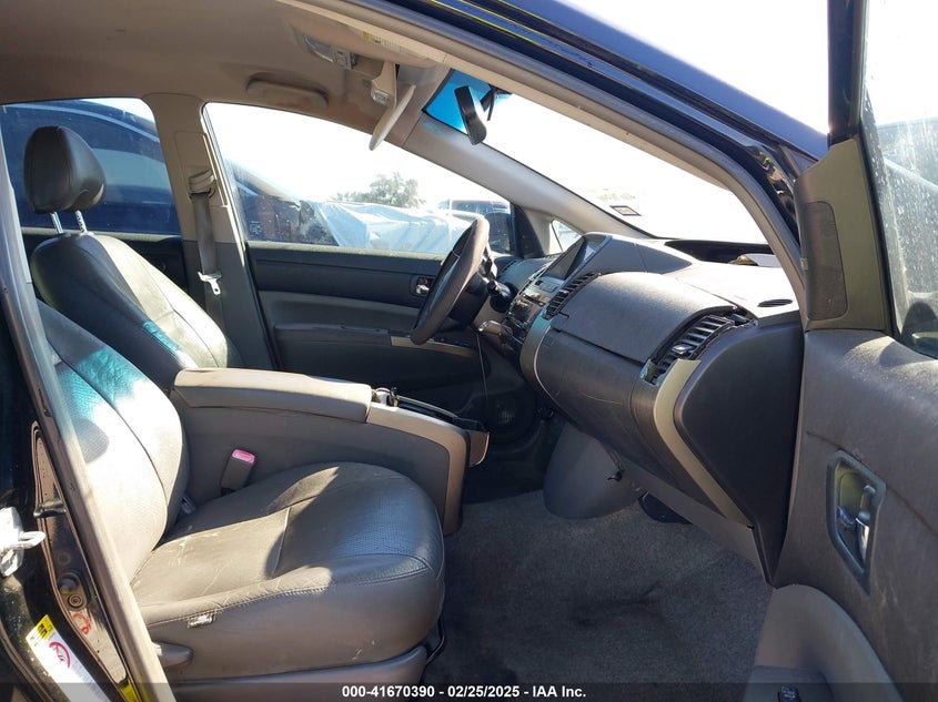 2007 TOYOTA PRIUS VIN: JTDKB20U777672110