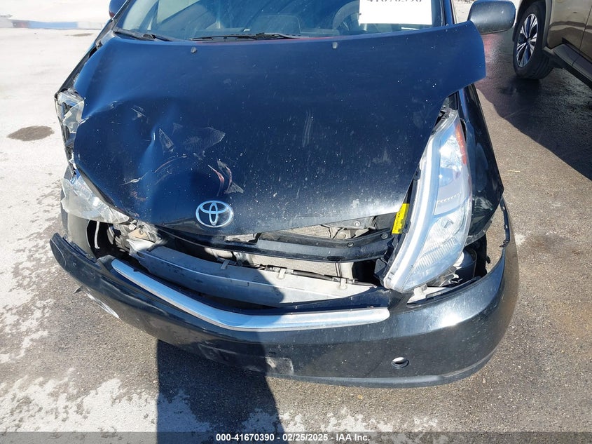 2007 TOYOTA PRIUS VIN: JTDKB20U777672110