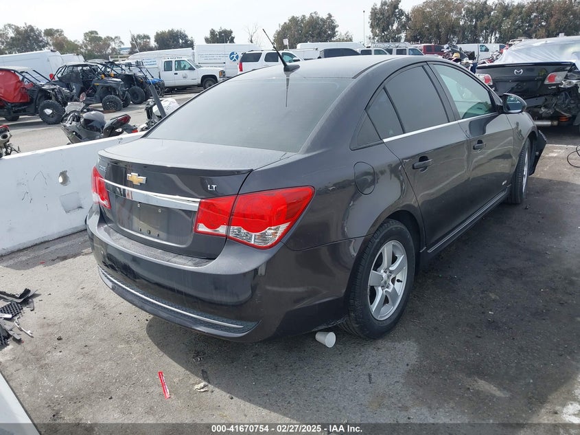 2014 CHEVROLET CRUZE VIN: 1G1PC5SB7E7431833