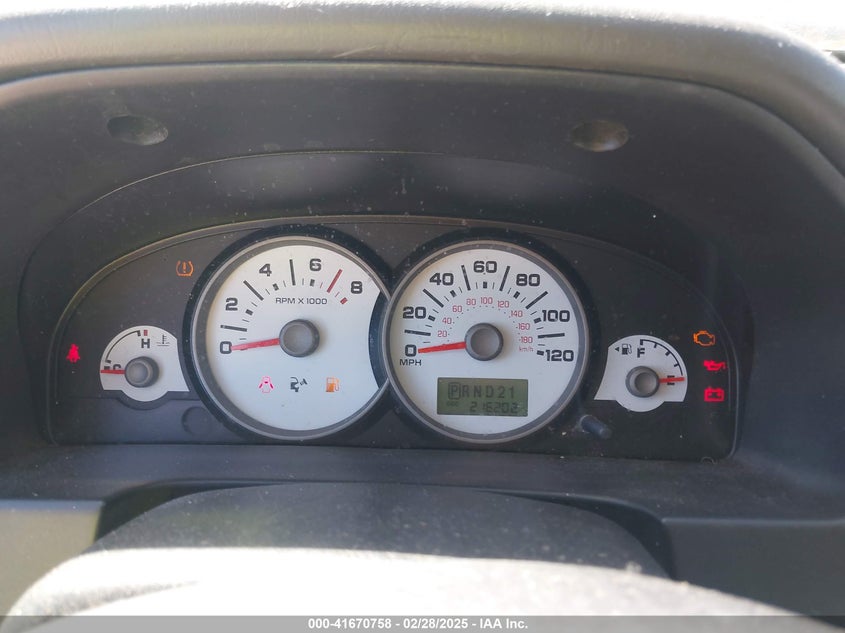 2007 FORD ESCAPE VIN: 1FMYU02Z47KA44371
