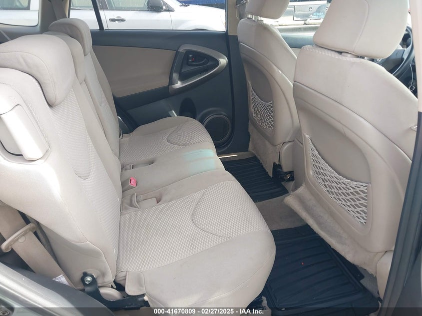 2006 TOYOTA RAV4 VIN: JTMZK34VX65000611