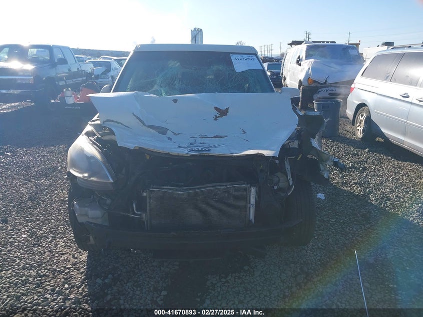 2013 KIA SOUL + - KNDJT2A68D7775847