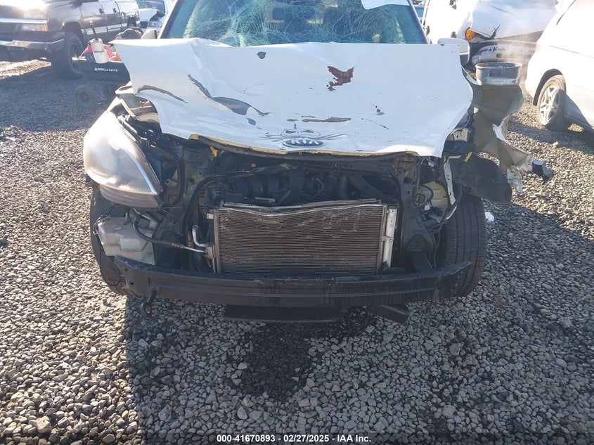 2013 KIA SOUL + - KNDJT2A68D7775847